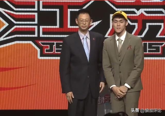 北单官网-投票力压胡明轩郭艾伦！CBA探花秀携手徐杰当选第一周南区前2名